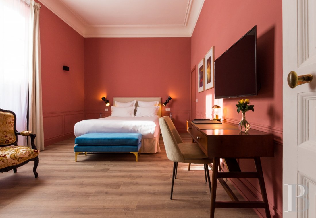 A late 19th century mansion in Arles designed by a famous city architect - photo  n°15