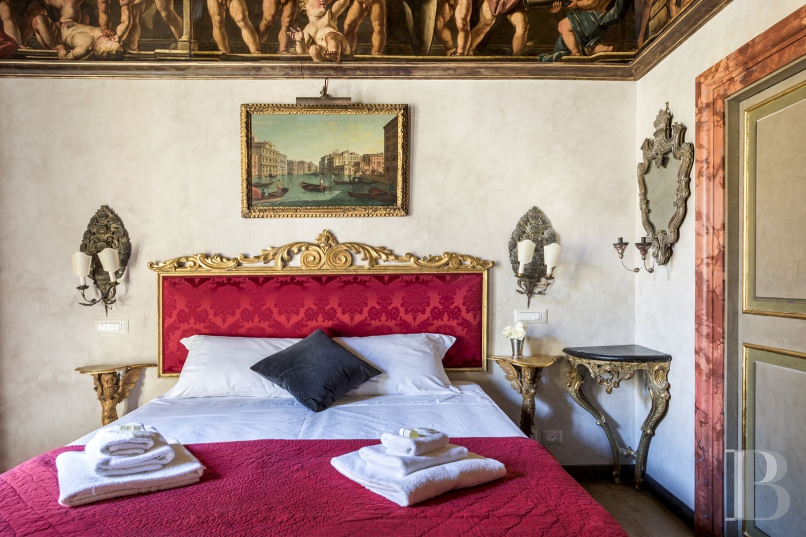 À Rome, tout près de la place Navone,  un appartement dans un palazzo du 16e siècle - photo  n°14