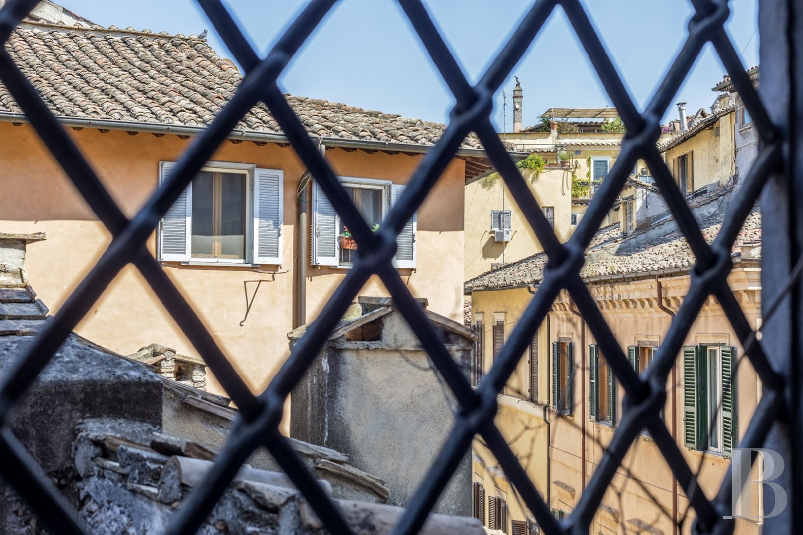 À Rome, tout près de la place Navone,  un appartement dans un palazzo du 16e siècle - photo  n°17
