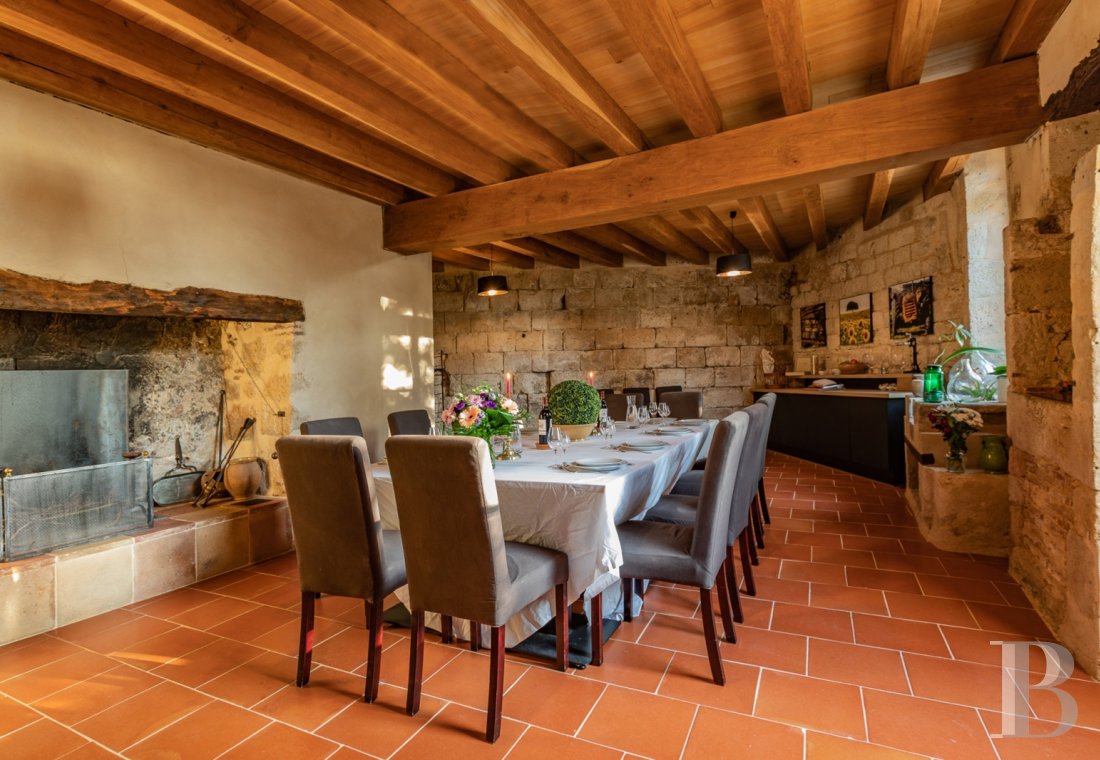 A former 12th century village chateau in the heart of the Gers countryside - photo  n°12