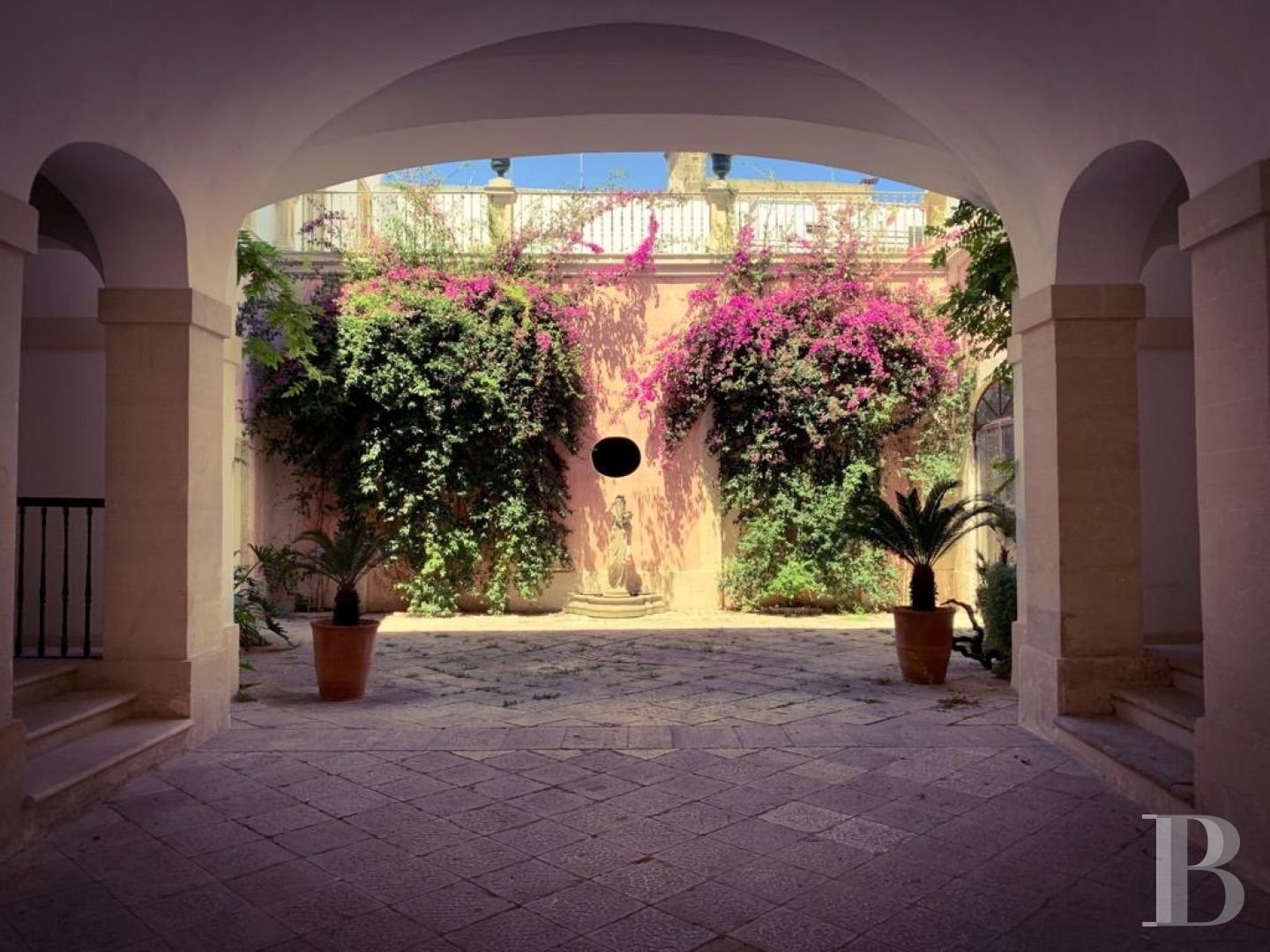 A vast Renaissance palace with a citrus garden in Nardo, Puglia  - photo  n°34