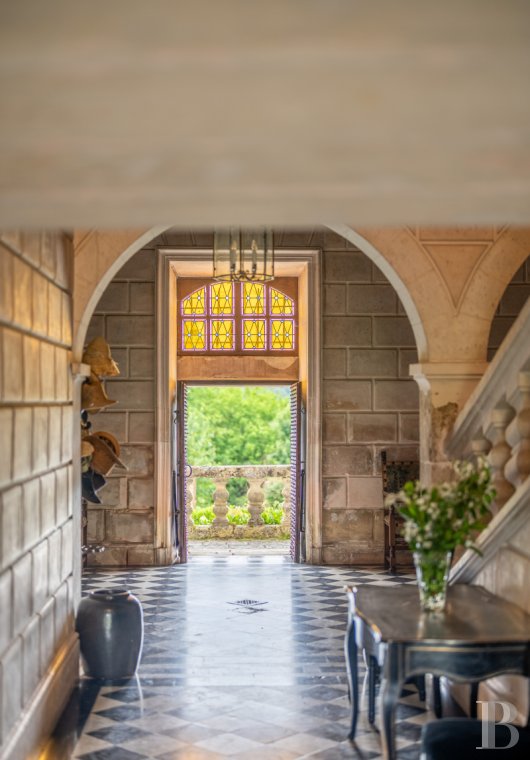 An elegant 17th century chateau with a park stretching for as far as the eye can see between Périgueux and Limoges, in the north of the Dordogne - photo  n°8