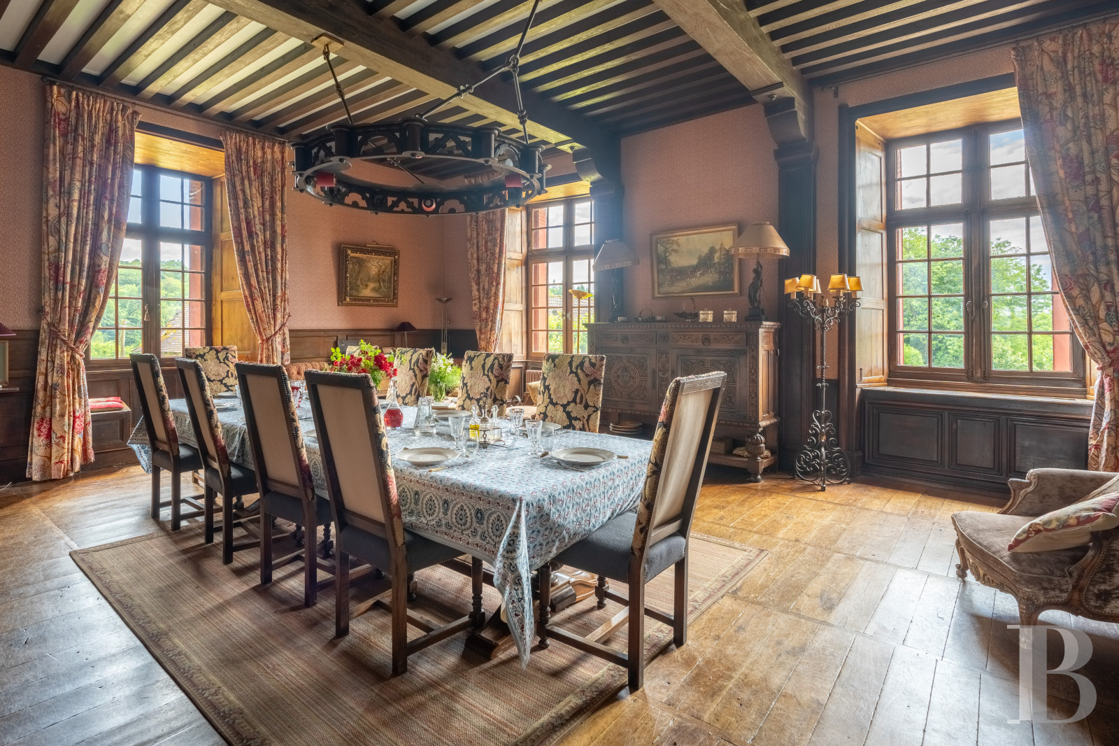 An elegant 17th century chateau with a park stretching for as far as the eye can see between Périgueux and Limoges, in the north of the Dordogne - photo  n°15