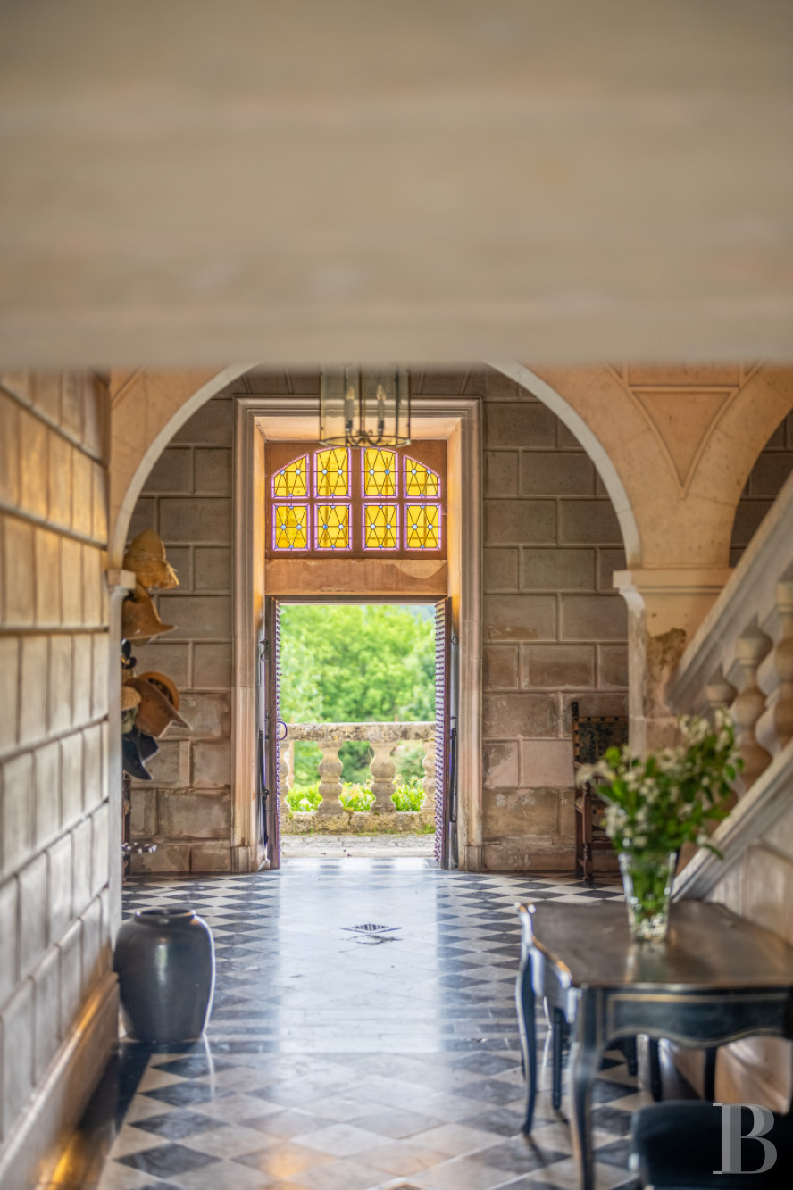 An elegant 17th century chateau with a park stretching for as far as the eye can see between Périgueux and Limoges, in the north of the Dordogne - photo  n°8