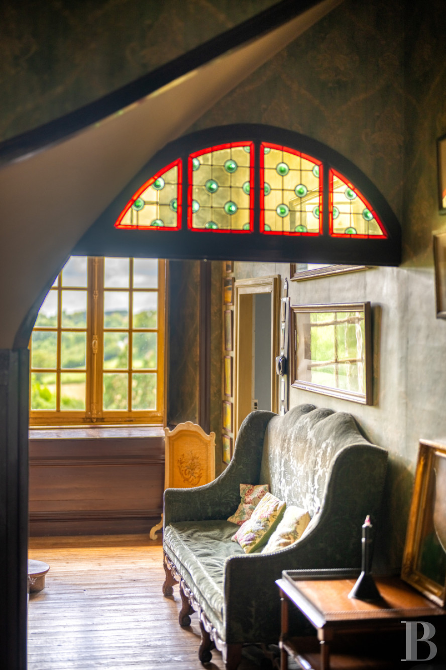 An elegant 17th century chateau with a park stretching for as far as the eye can see between Périgueux and Limoges, in the north of the Dordogne - photo  n°38