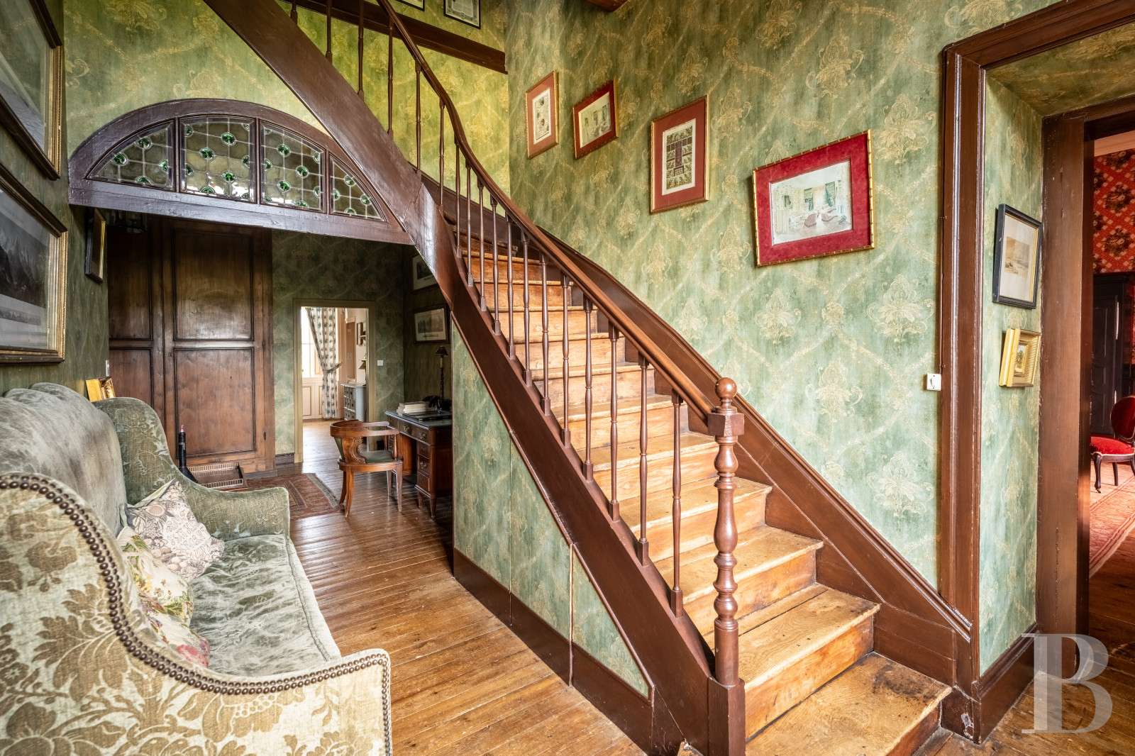 An elegant 17th century chateau with a park stretching for as far as the eye can see between Périgueux and Limoges, in the north of the Dordogne - photo  n°37