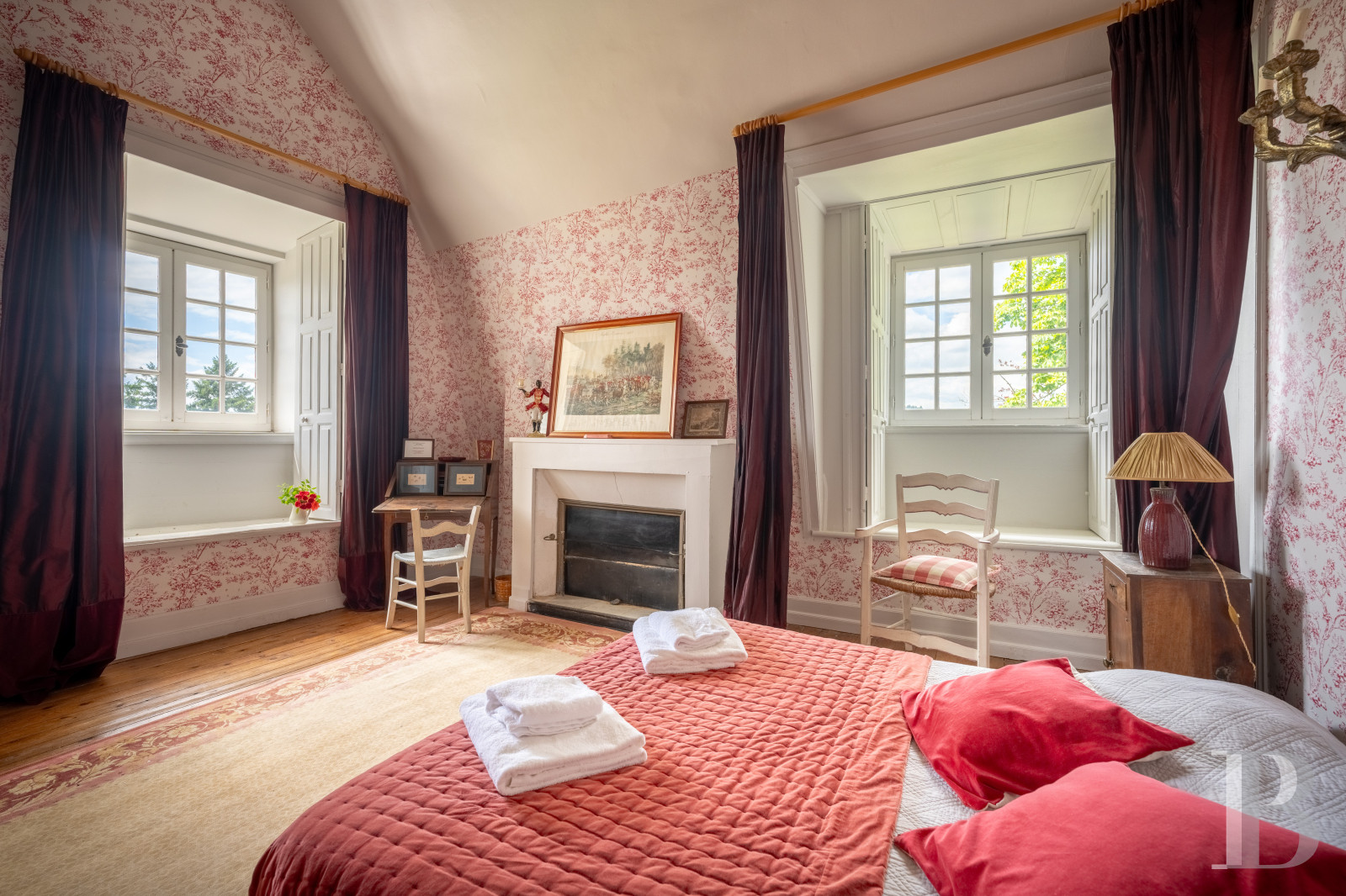 An elegant 17th century chateau with a park stretching for as far as the eye can see between Périgueux and Limoges, in the north of the Dordogne - photo  n°41