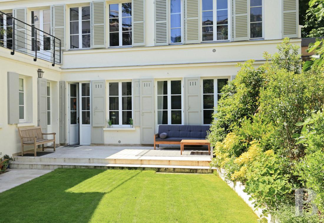 An 18th century house and garden just a stone's throw from Rue Mouffetard, not far from the Panthéon - photo  n°2