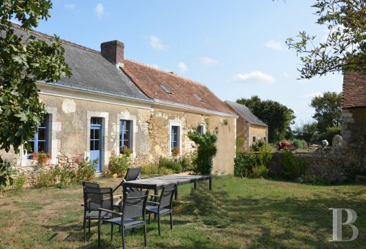 pays-de-loire - A restored 19th-century farmhouse with annexes and a garden  in 3,400m² of grounds, nestled in France’s River Loir valley
