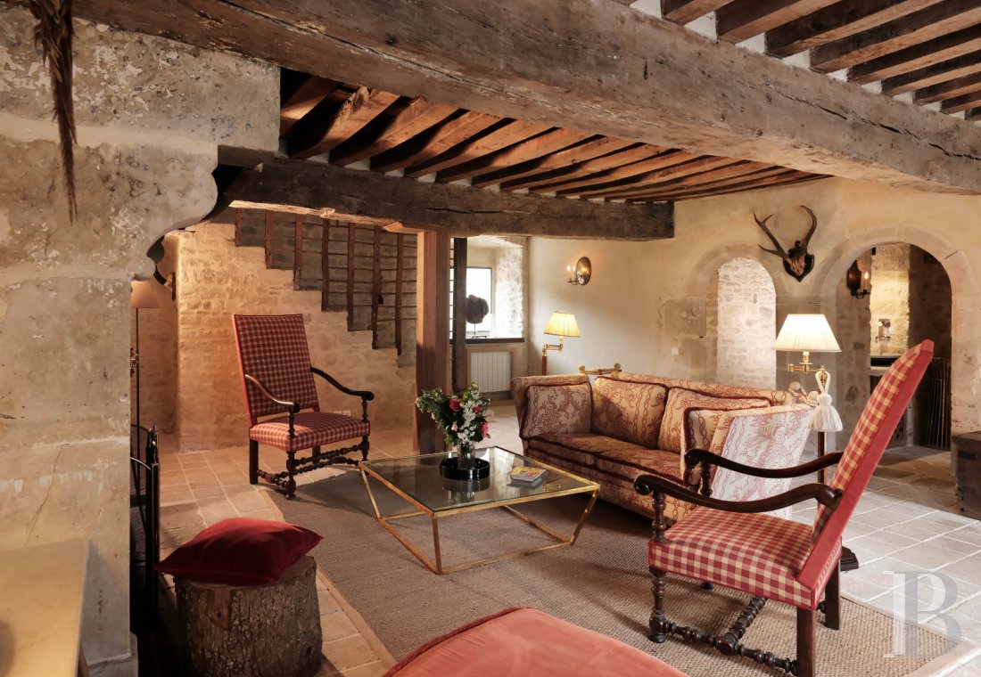 A chateau embodying a range of centuries in the Cotentin, to the south of Valognes - photo  n°17
