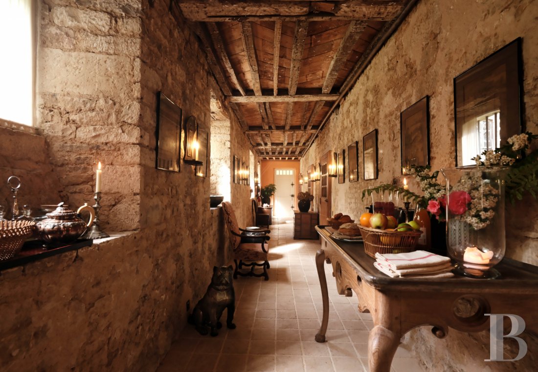 A chateau embodying a range of centuries in the Cotentin, to the south of Valognes - photo  n°7