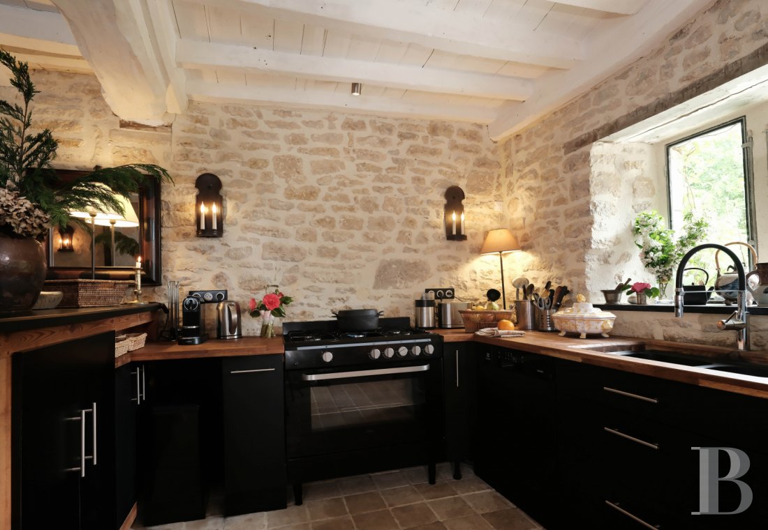 A chateau embodying a range of centuries in the Cotentin, to the south of Valognes - photo  n°19