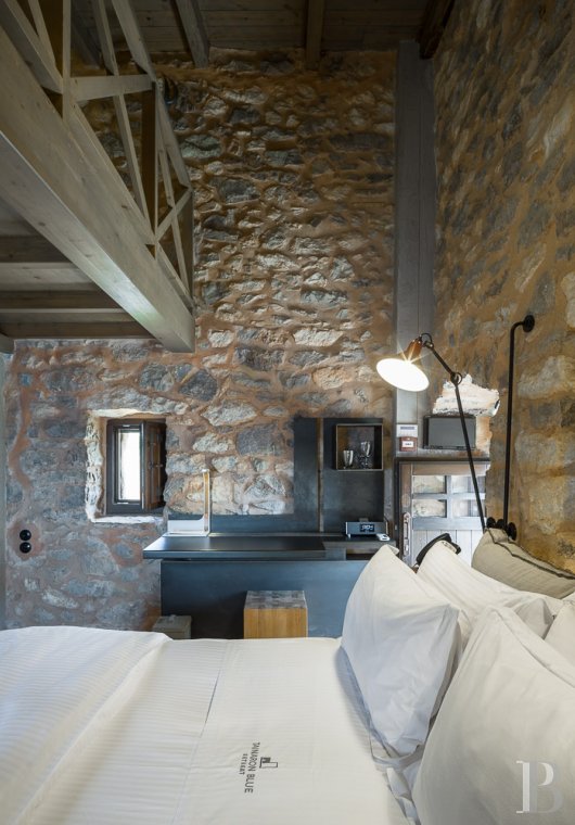 An old tower house transformed into an intimate hotel with expansive views of the Mani peninsula, to the south of the Peloponnese - photo  n°12
