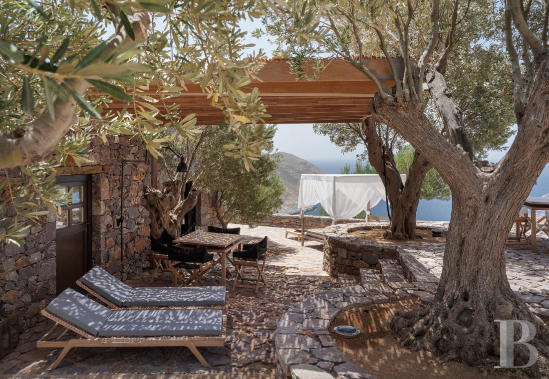 An old tower house transformed into an intimate hotel with expansive views of the Mani peninsula, to the south of the Peloponnese - photo  n°44