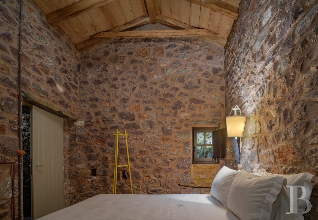 An old tower house transformed into an intimate hotel with expansive views of the Mani peninsula, to the south of the Peloponnese - photo  n°26