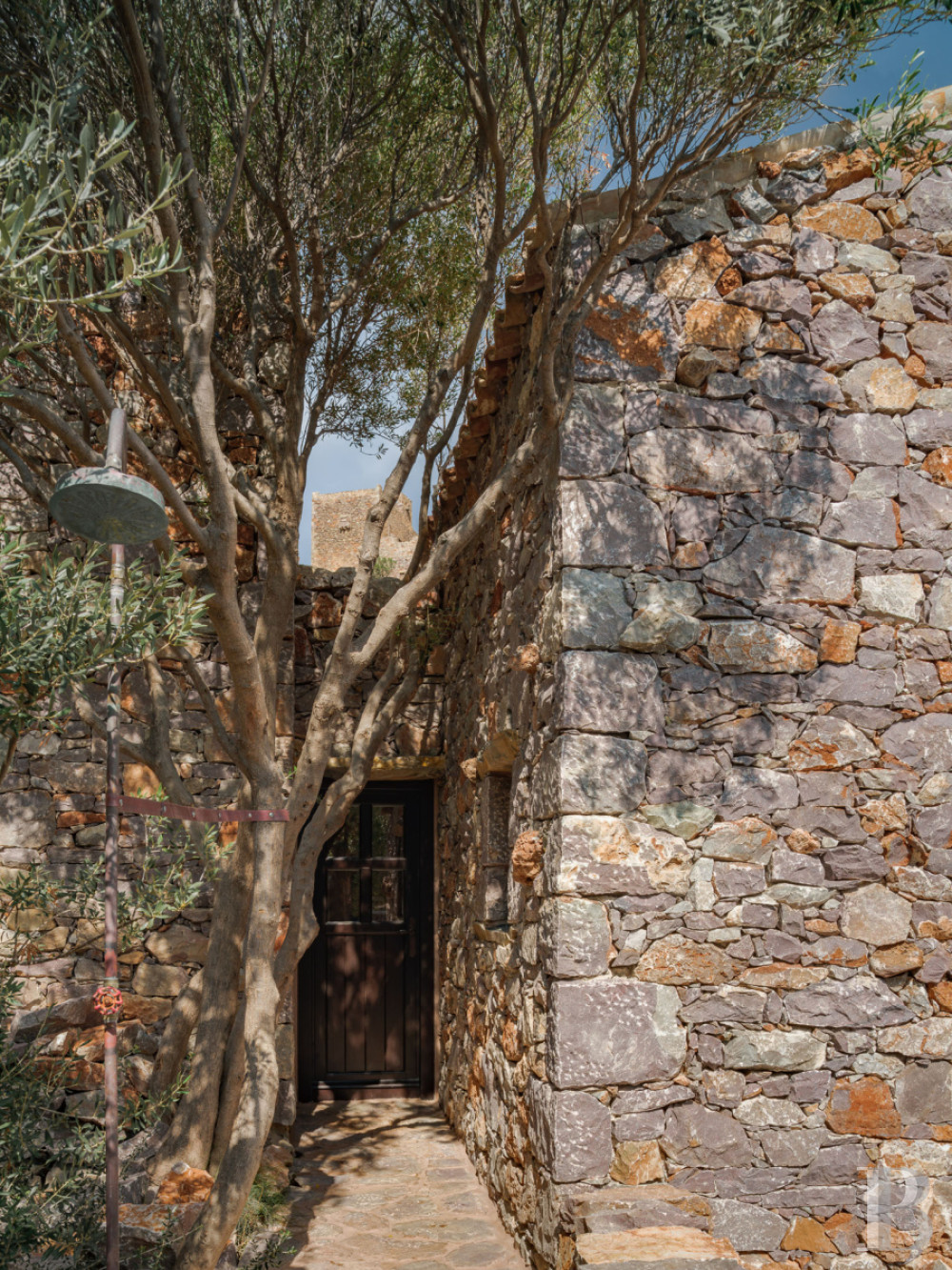 An old tower house transformed into an intimate hotel with expansive views of the Mani peninsula, to the south of the Peloponnese - photo  n°7