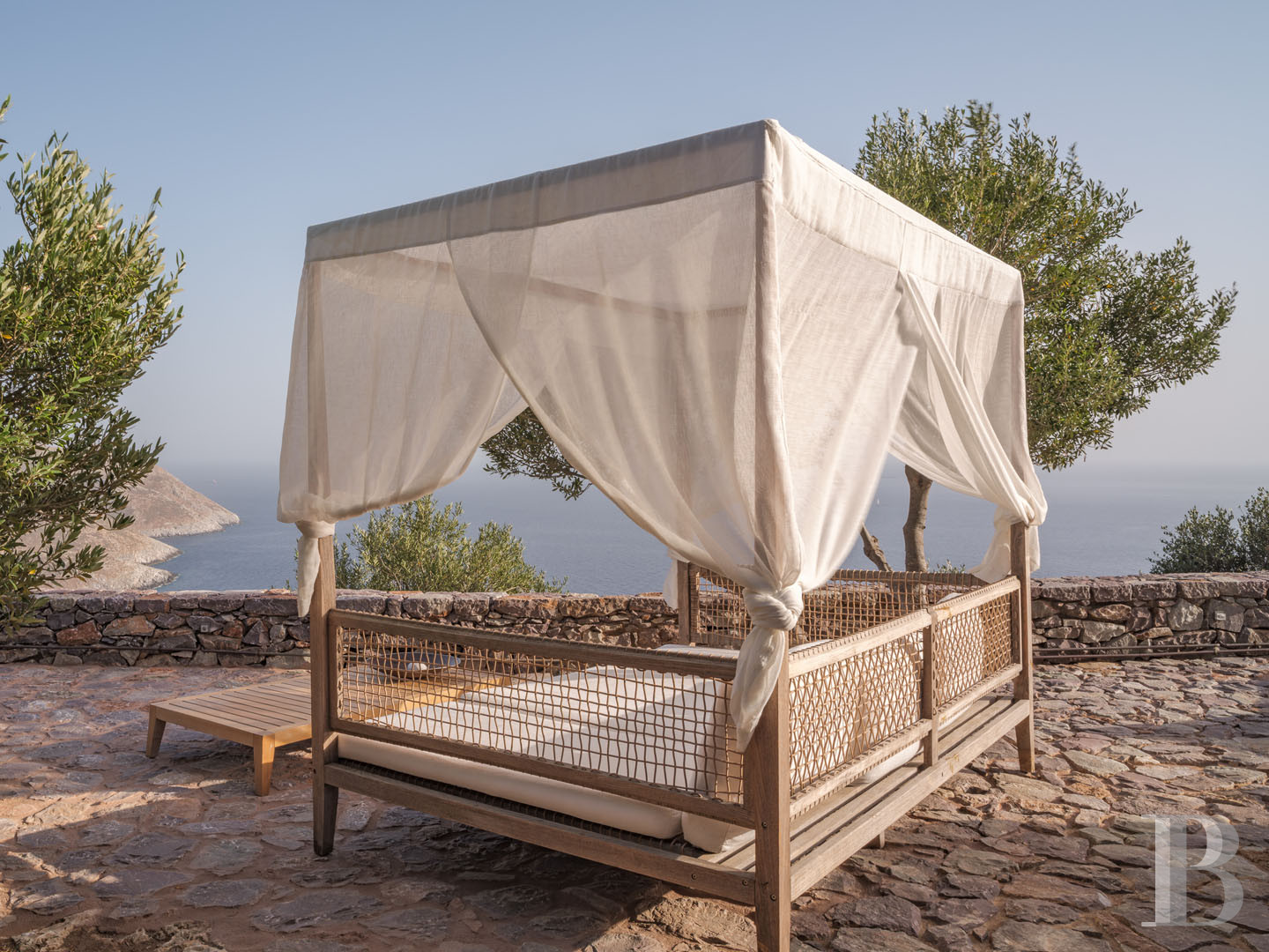 An old tower house transformed into an intimate hotel with expansive views of the Mani peninsula, to the south of the Peloponnese - photo  n°37