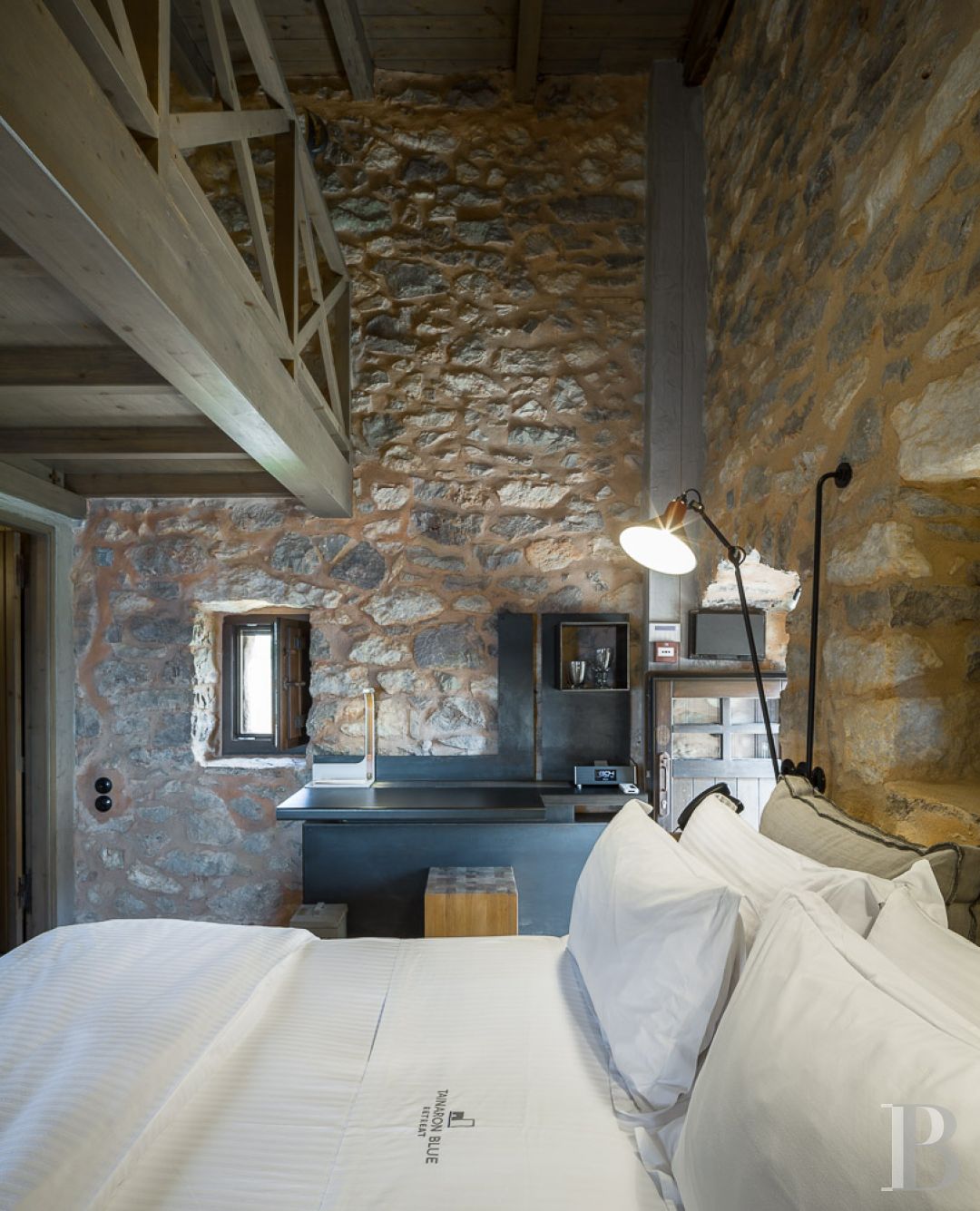 An old tower house transformed into an intimate hotel with expansive views of the Mani peninsula, to the south of the Peloponnese - photo  n°12