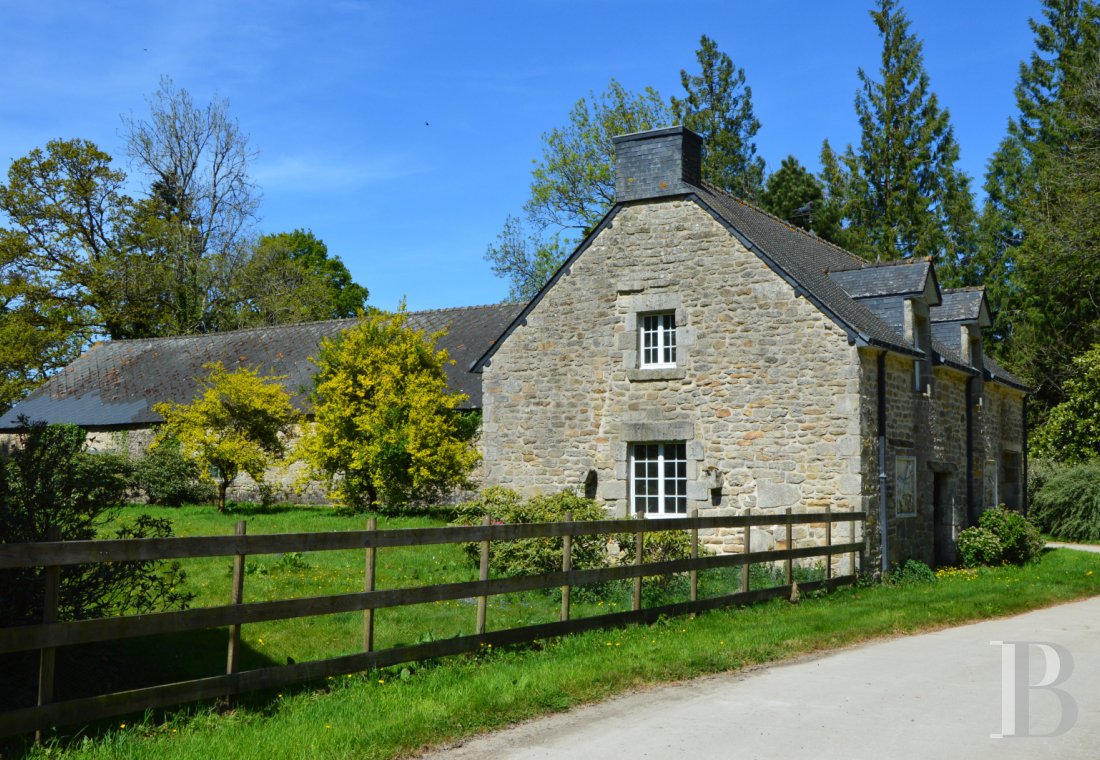 chateaux for sale France brittany   - 14