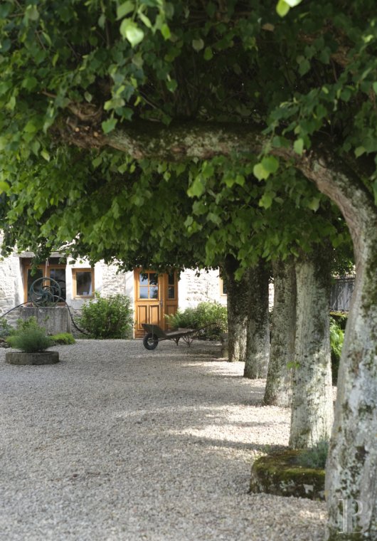 A 15th-century family chateau in the Auxois region of the Côte-d'Or - photo  n°30