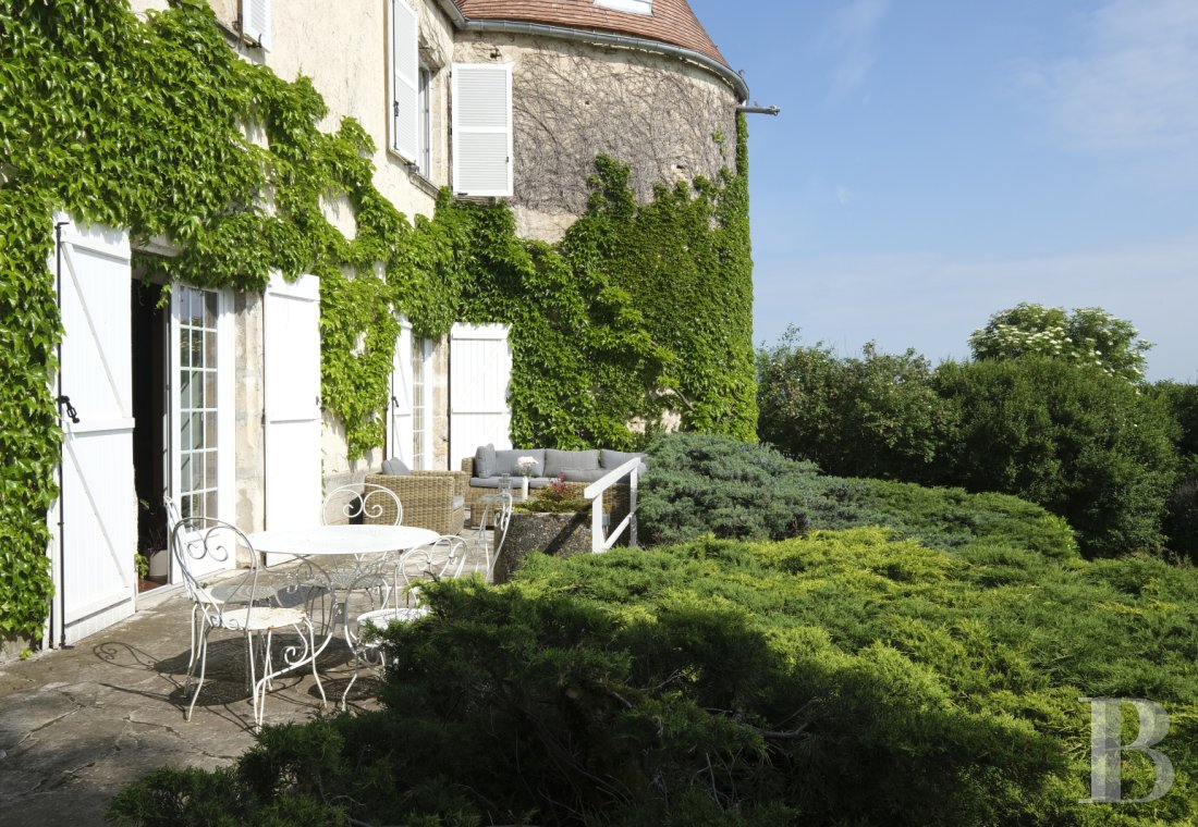 A 15th-century family chateau in the Auxois region of the Côte-d'Or - photo  n°27