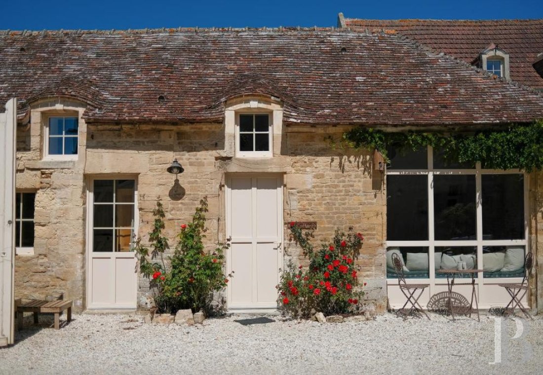 A former hotel reacquainted with hosting in a Calvados village, between Caen and Bayeux - photo  n°2