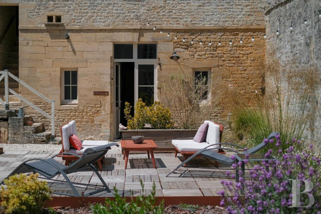 A former hotel reacquainted with hosting in a Calvados village, between Caen and Bayeux - photo  n°4