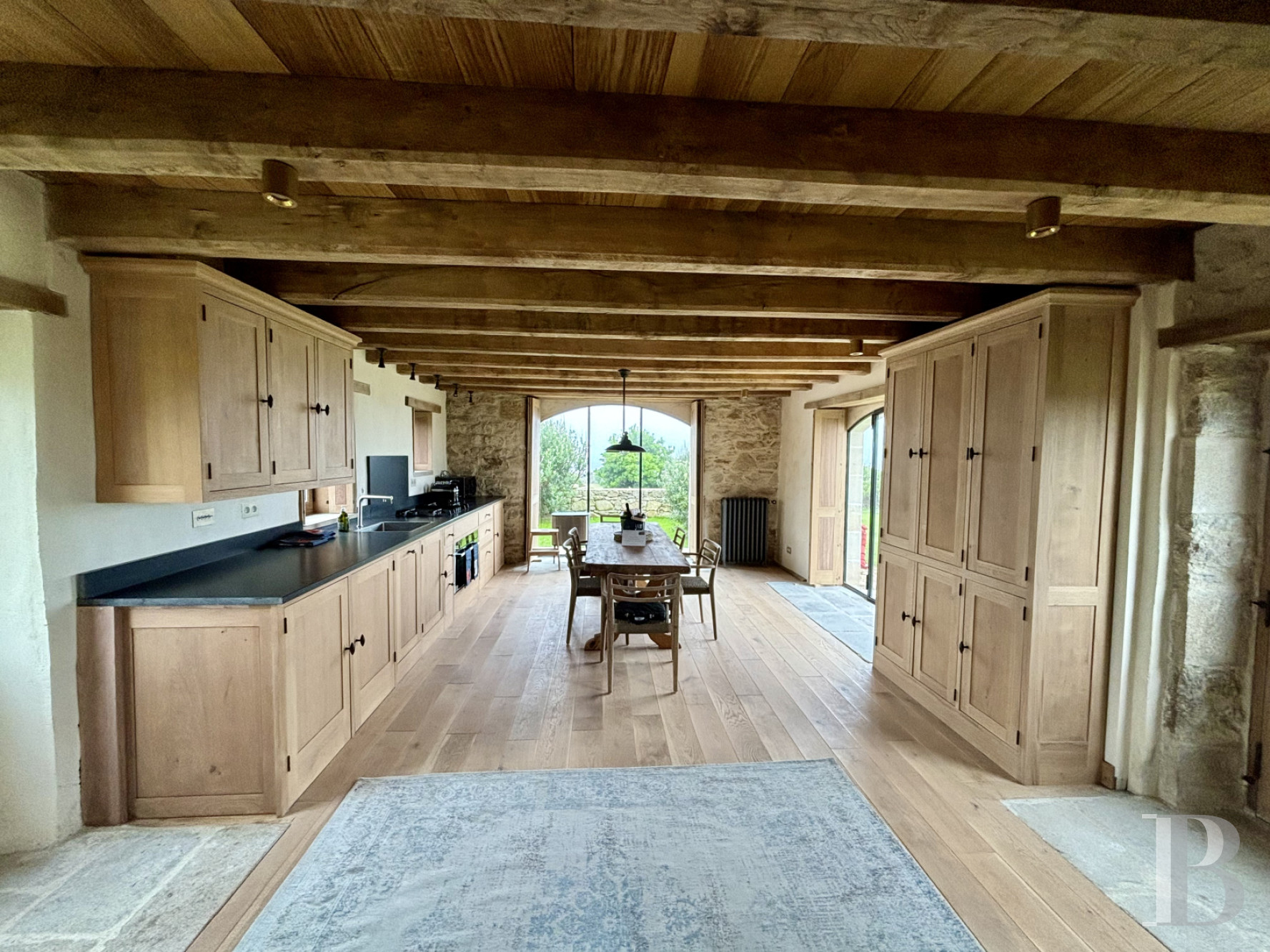A former semaphore station overlooking the sea in Finistère, at the tip of Lervily - photo  n°26