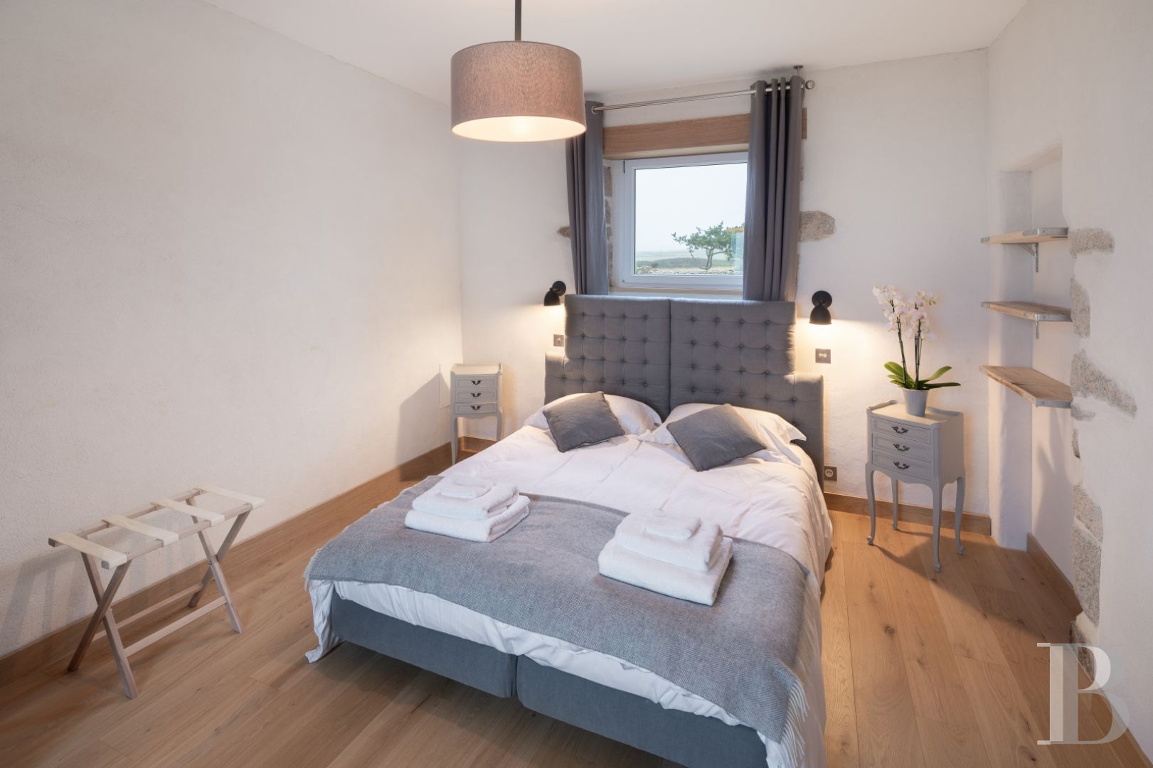 A former semaphore station overlooking the sea in Finistère, at the tip of Lervily - photo  n°20