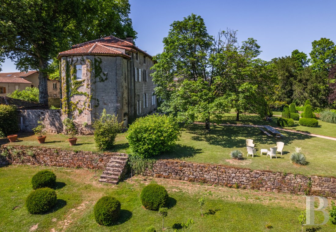 A large 18th century house reinvented by a Michelin-starred chef in Haute-Vienne, to the north-west of Limoges - photo  n°4