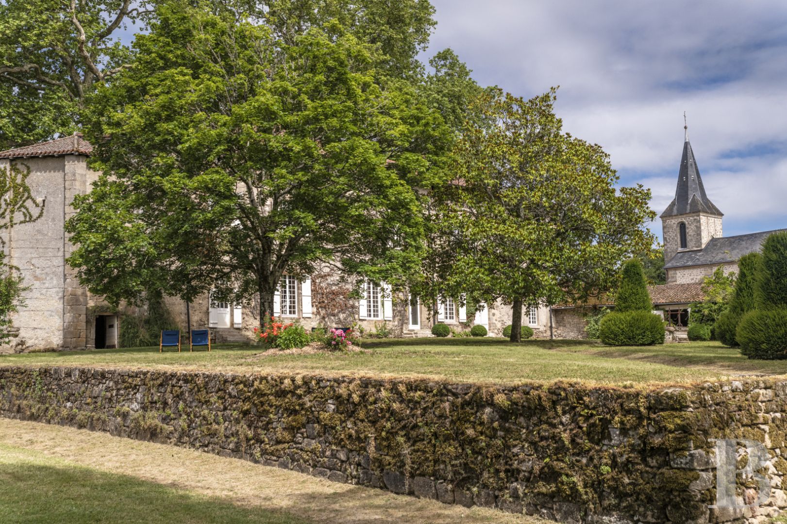 A large 18th century house reinvented by a Michelin-starred chef in Haute-Vienne, to the north-west of Limoges - photo  n°31