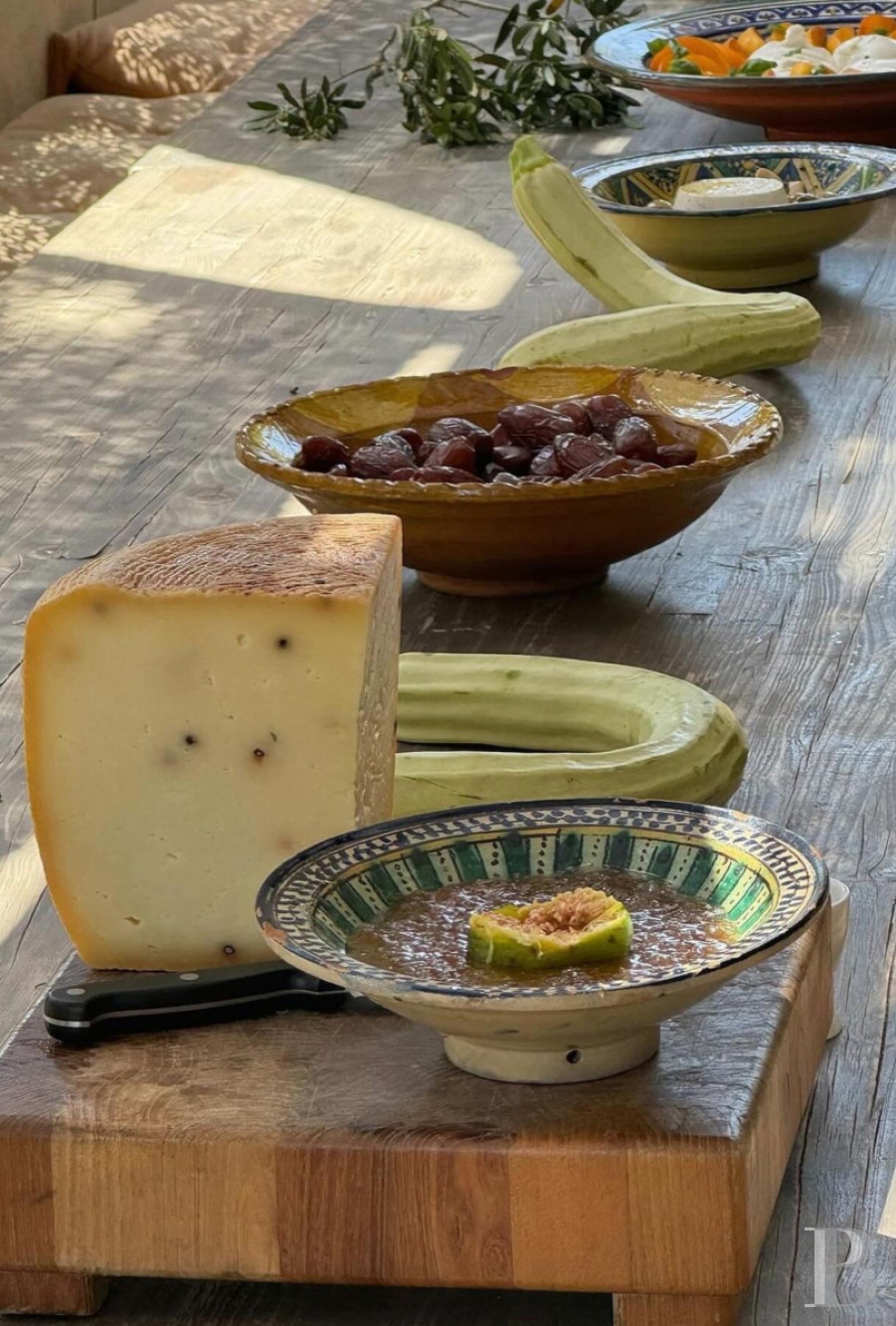 Sur l’île de Pantellaria, entre la Sicile et les côtes tunisiennes, un hameau de maisons traditionnelles en pierre de lave - photo  n°49