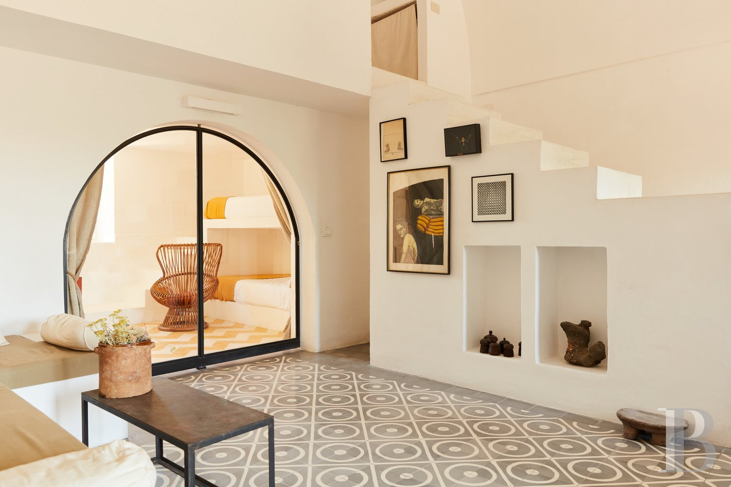 Sur l’île de Pantellaria, entre la Sicile et les côtes tunisiennes, un hameau de maisons traditionnelles en pierre de lave - photo  n°13