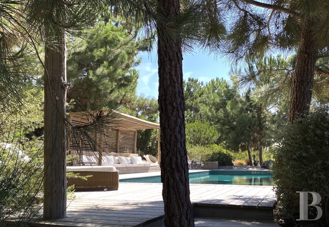 In a village in the north-west of the Alentejo region, a contemporary house designed in a local and traditional spirit - photo  n°26