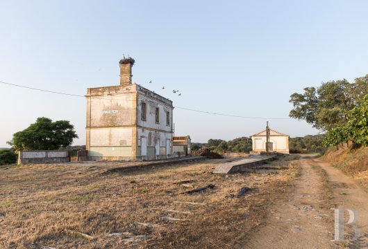 A group of traditional village houses in the heart of Alentejo, to the east of Lisbon - photo  n°31