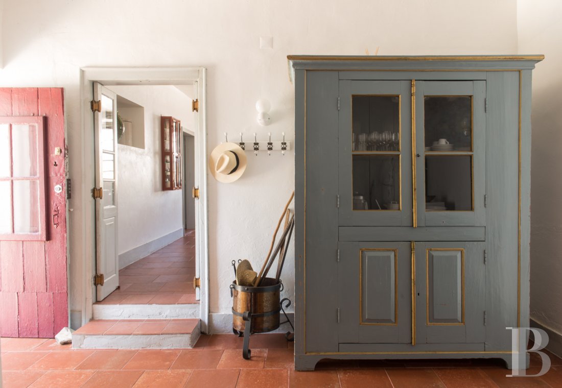 A group of traditional village houses in the heart of Alentejo, to the east of Lisbon - photo  n°9