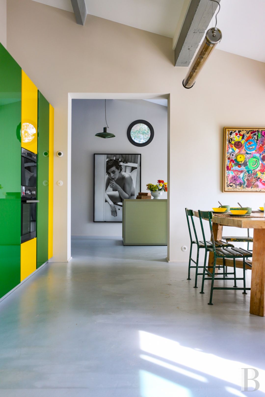 À Saint-Tropez, dans la baie des Canoubiers, un ancien atelier d’artiste et son jardin méditerranéen - photo  n°9