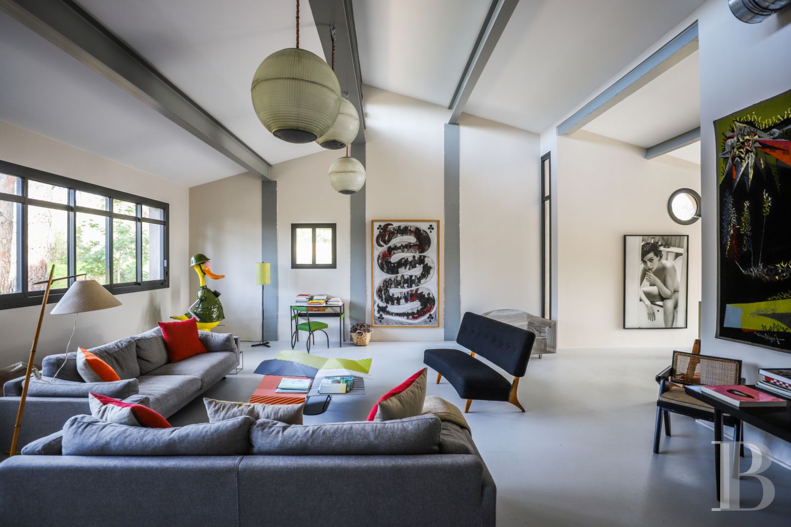 À Saint-Tropez, dans la baie des Canoubiers, un ancien atelier d’artiste et son jardin méditerranéen - photo  n°18