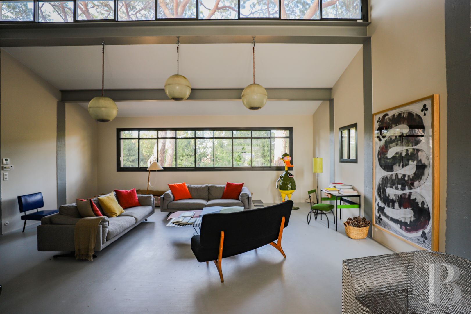 À Saint-Tropez, dans la baie des Canoubiers, un ancien atelier d’artiste et son jardin méditerranéen - photo  n°19