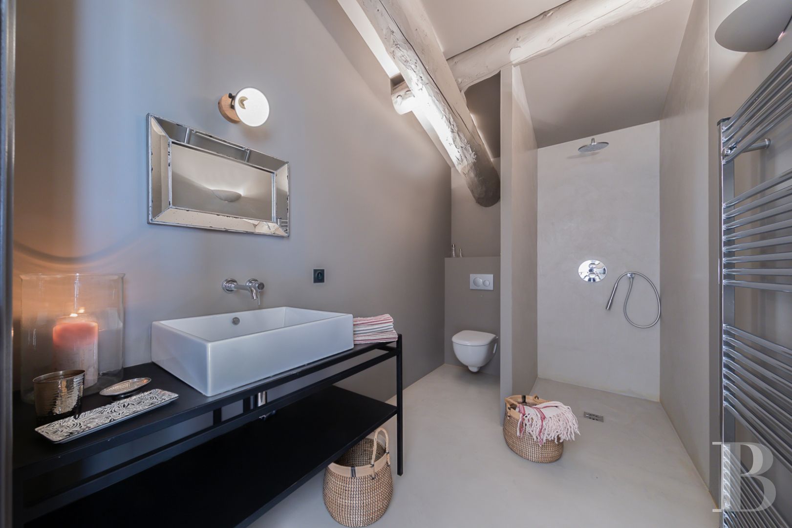 Au sud de Vaison-la-Romaine, face au mont Ventoux, un hameau rénové en pleine nature - photo  n°21