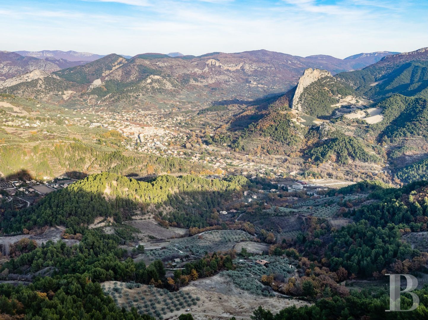 Au sud de Vaison-la-Romaine, face au mont Ventoux, un hameau rénové en pleine nature - photo  n°38