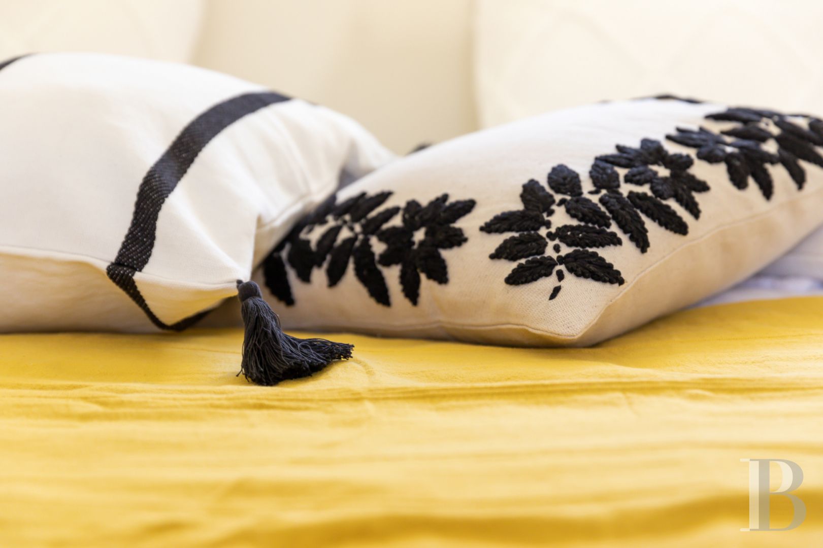 Au sud de Vaison-la-Romaine, face au mont Ventoux, un hameau rénové en pleine nature - photo  n°14