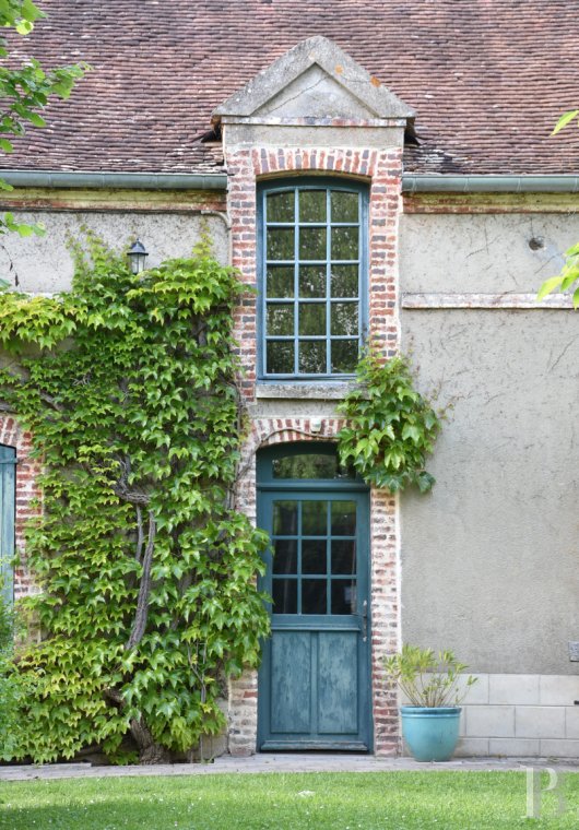 vieilles maisons francaises bourgogne   - 3