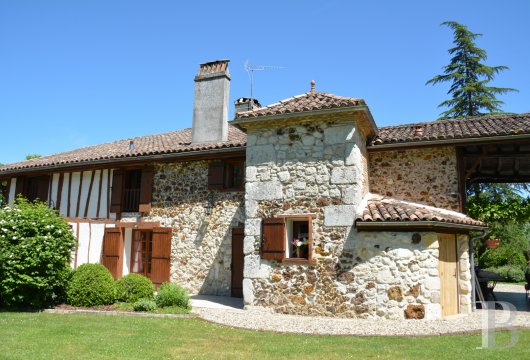 character properties France aquitaine   - 7