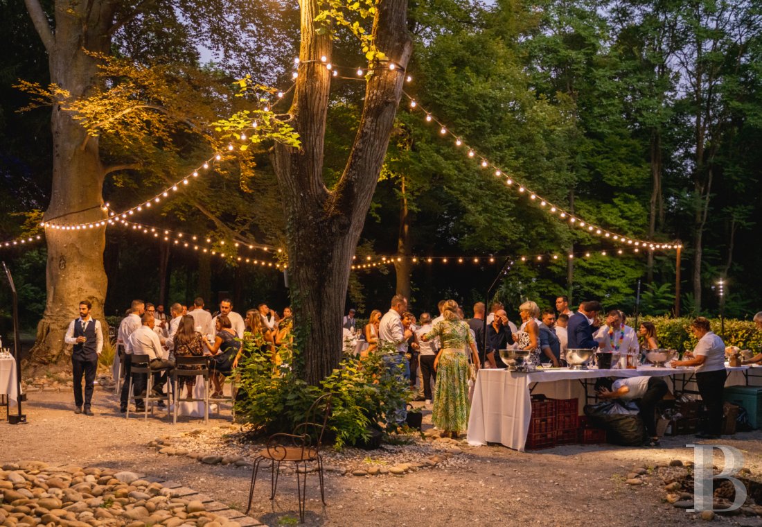 A 19th century chateau open for receptions and holidays to the east of Avignon in the Vaucluse  - photo  n°29