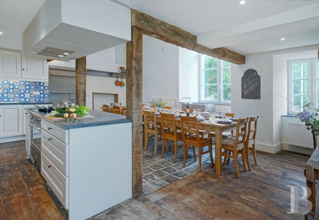 A gîte in the wing of a family chateau to the south-east of Namur in Belgium - photo  n°3