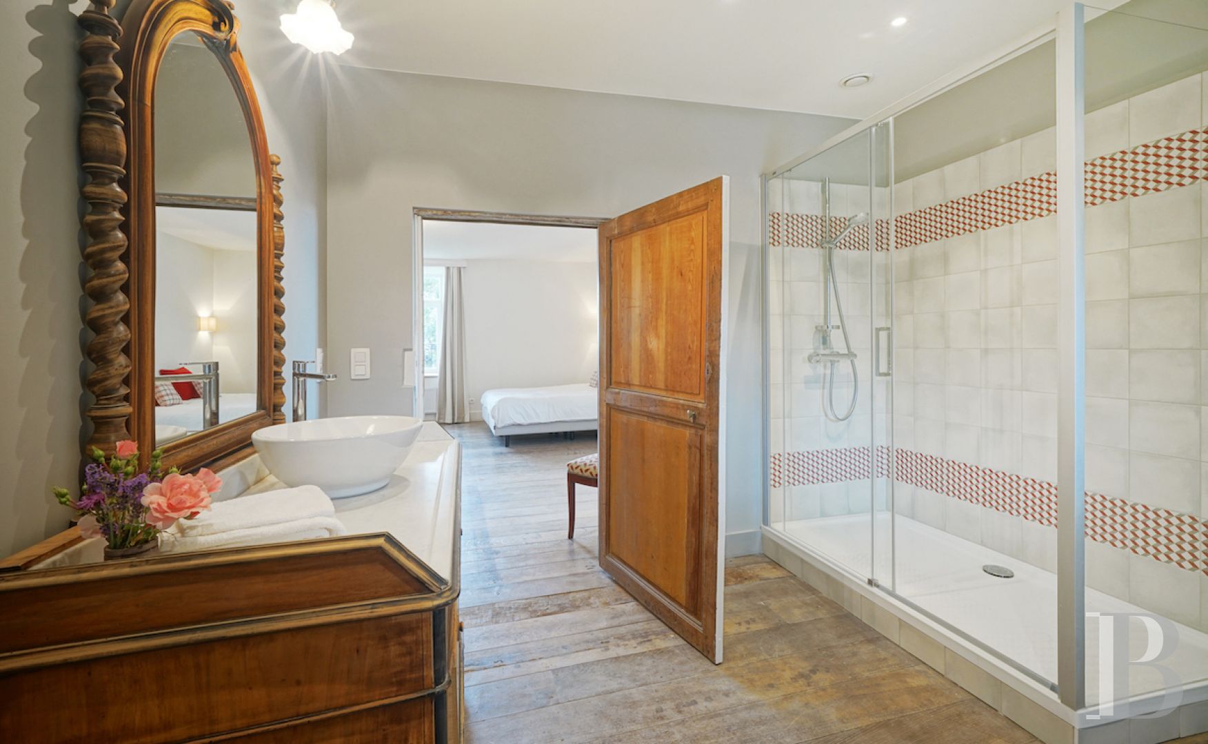 En Belgique, au sud-est de Namur, un gîte dans l’aile d’un château de famille - photo  n°14