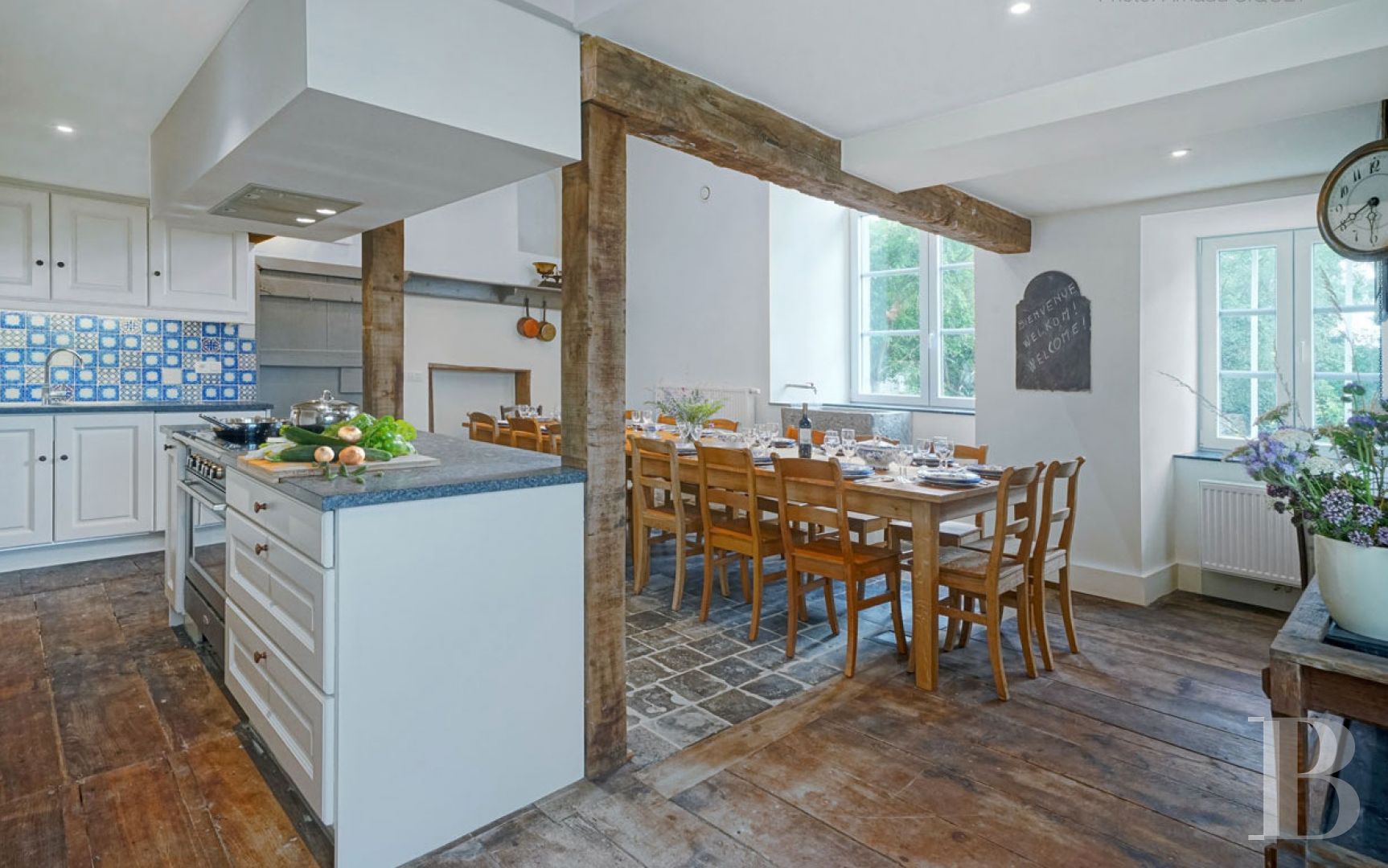 En Belgique, au sud-est de Namur, un gîte dans l’aile d’un château de famille - photo  n°3