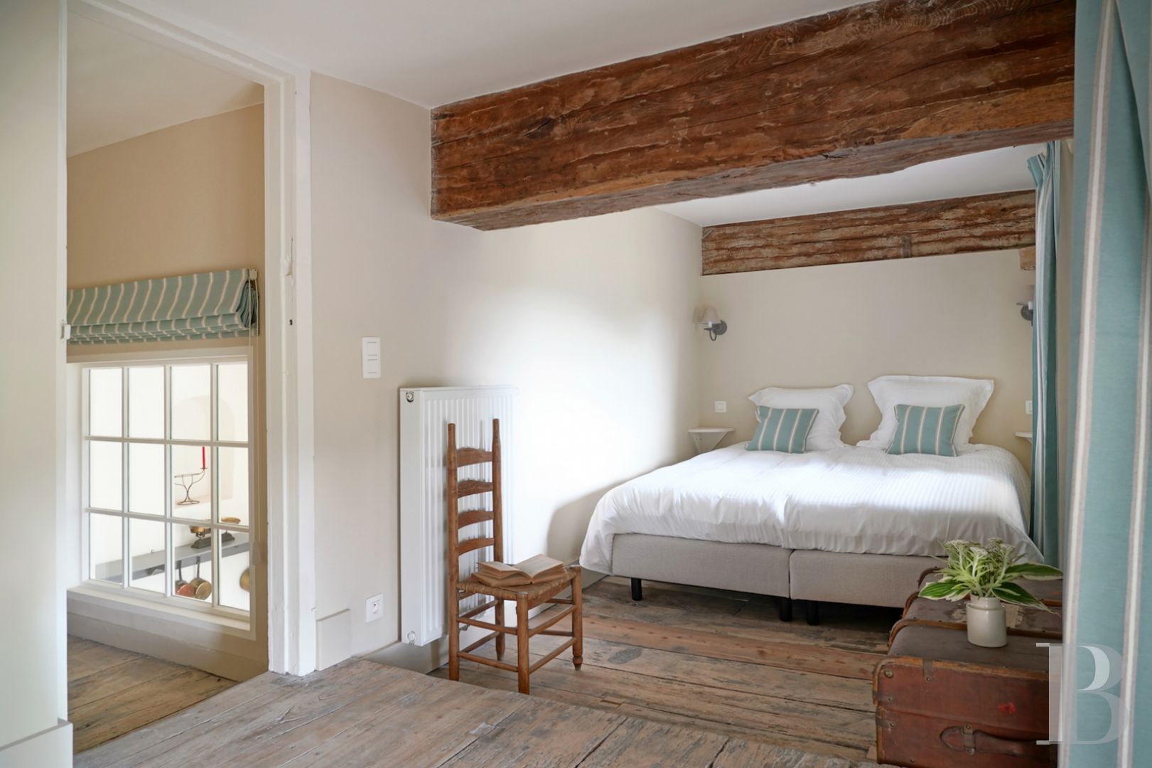 En Belgique, au sud-est de Namur, un gîte dans l’aile d’un château de famille - photo  n°9