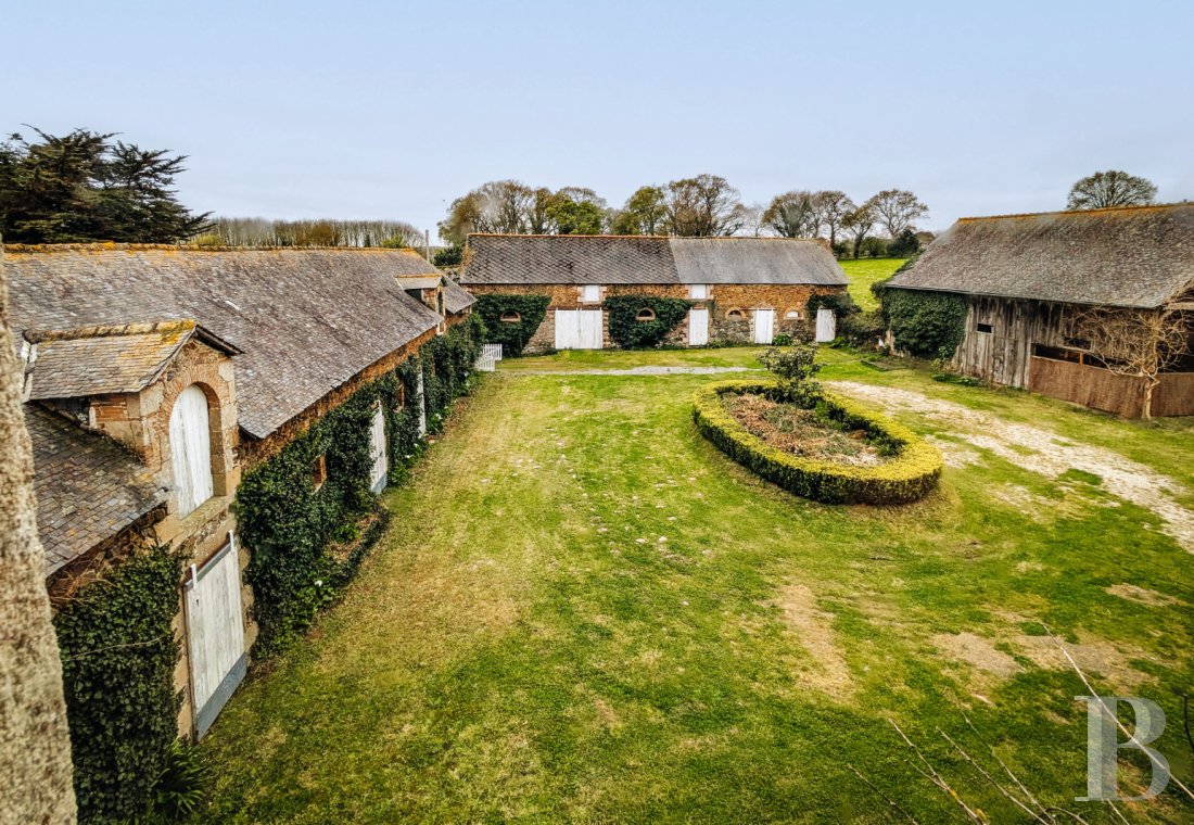 France mansions for sale brittany   - 19